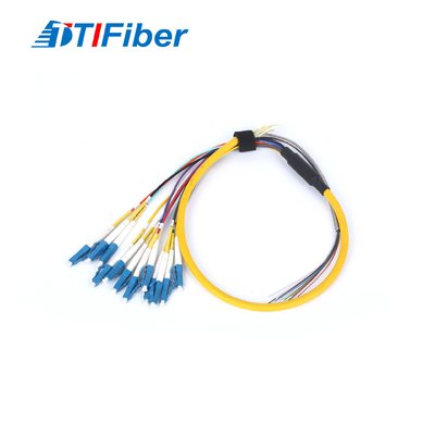 0.9 밀리미터 12는 노랑색 섬유 옵틱 케이블과 LC SM 광섬유 땋아 늘인 머리를 공동을 만듭니다