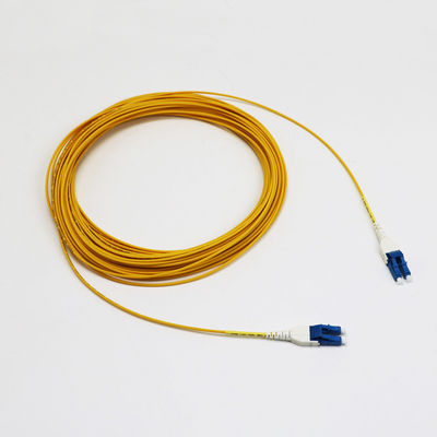 케이블 길이는 1M LC 유니부트 듀플렉스 싱글모드 G657.A1 굽기 민감성 Zip 듀플렉스 2mm LSZH 낮은 손실 0.15dB 섬유 패치 코드