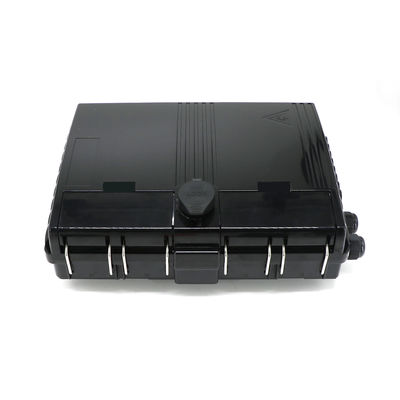 벽은 광섬유 배전상자를 탑재했습니다